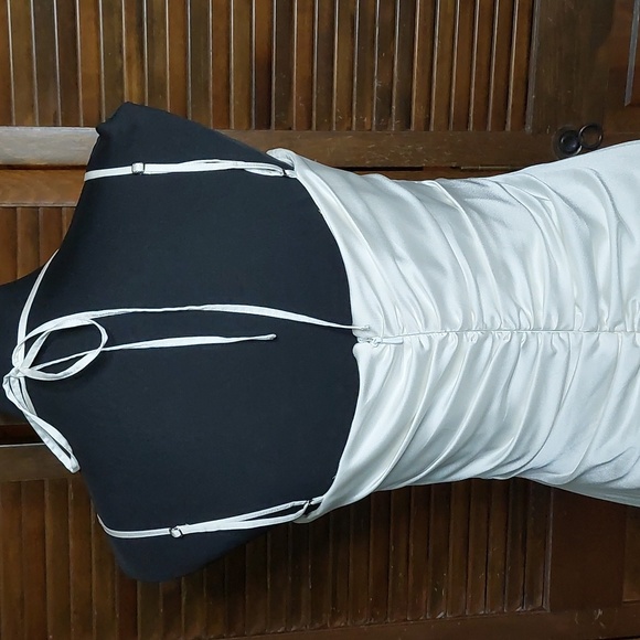 House of CB Ivory Ruched Midi Dress Sz L - Picture 8 of 16